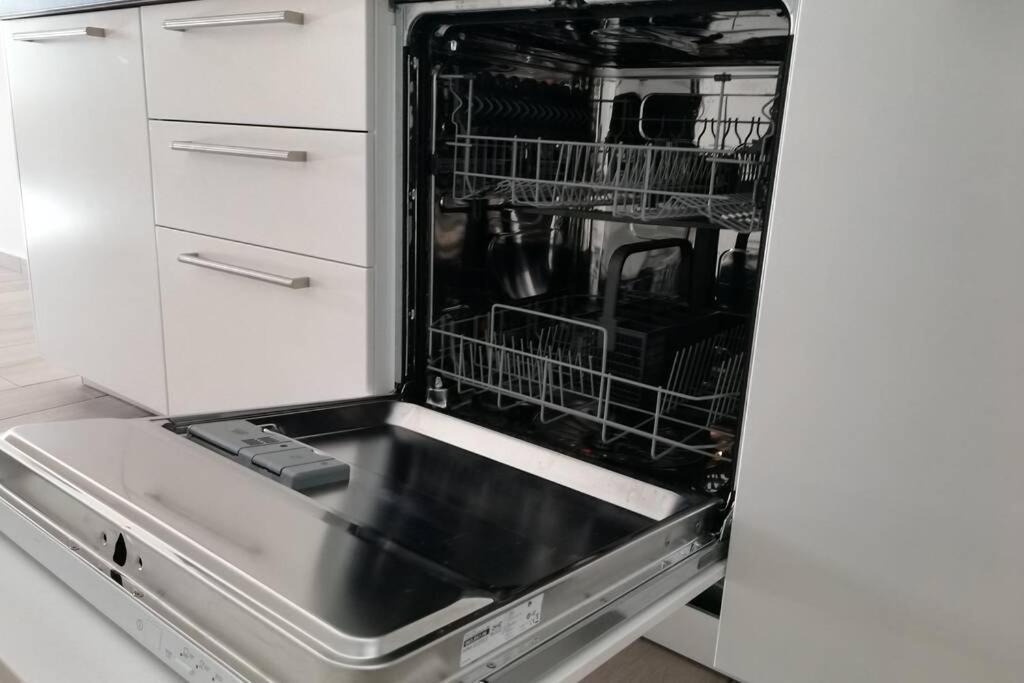 Apartamento Lina 25 Playa Roca กอสตา เตกีสเซ ภายนอก รูปภาพ