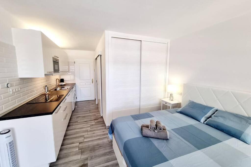 Apartamento Lina 25 Playa Roca กอสตา เตกีสเซ ภายนอก รูปภาพ