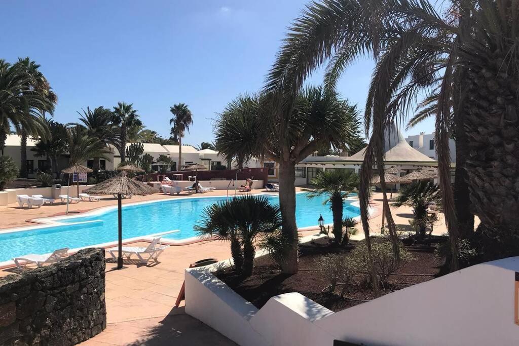 Apartamento Lina 25 Playa Roca กอสตา เตกีสเซ ภายนอก รูปภาพ