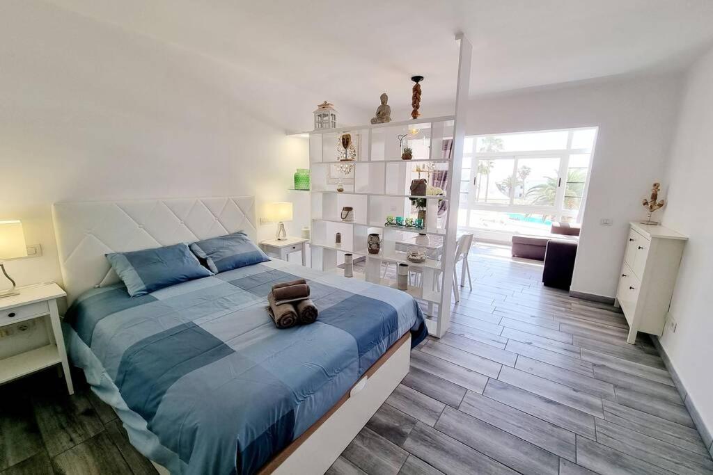 Apartamento Lina 25 Playa Roca กอสตา เตกีสเซ ภายนอก รูปภาพ