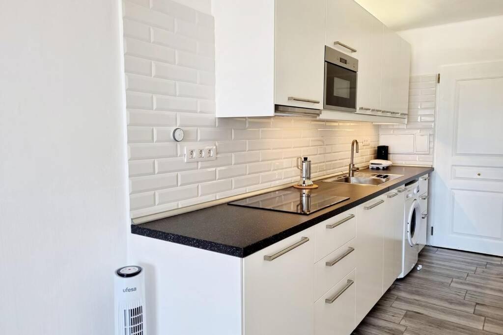 Apartamento Lina 25 Playa Roca กอสตา เตกีสเซ ภายนอก รูปภาพ