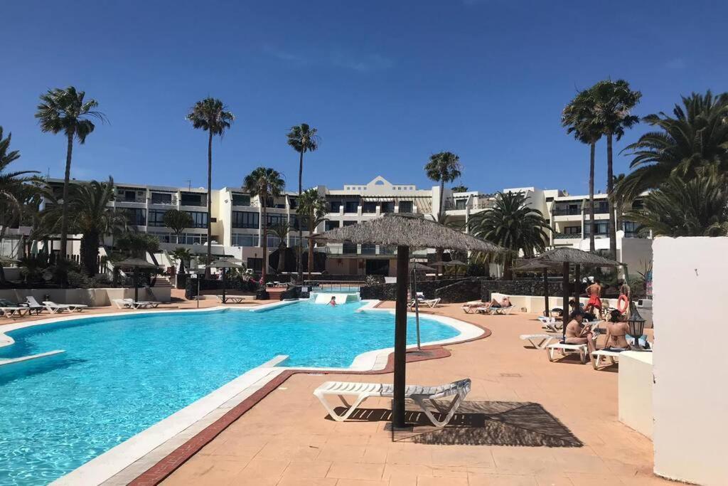 Apartamento Lina 25 Playa Roca กอสตา เตกีสเซ ภายนอก รูปภาพ